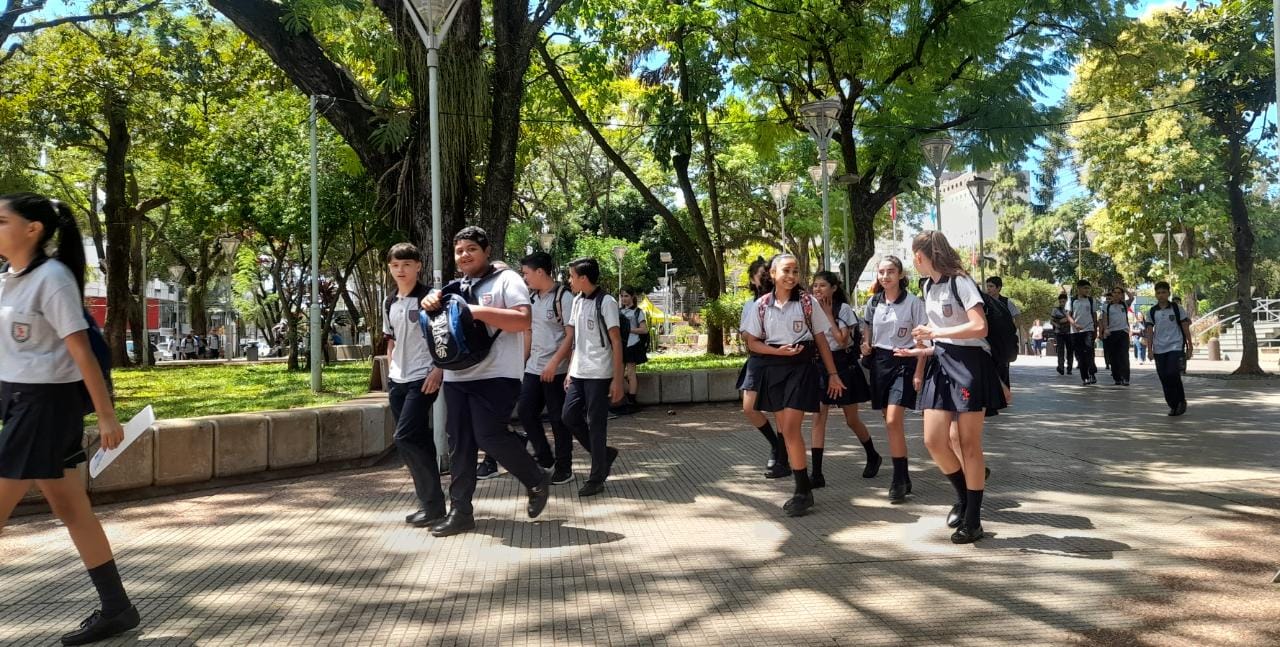 Inicio Del Ciclo Lectivo 2023 En Misiones Estudiantes Celebraron El