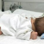 Bebe-ingresado-en-el-hospital