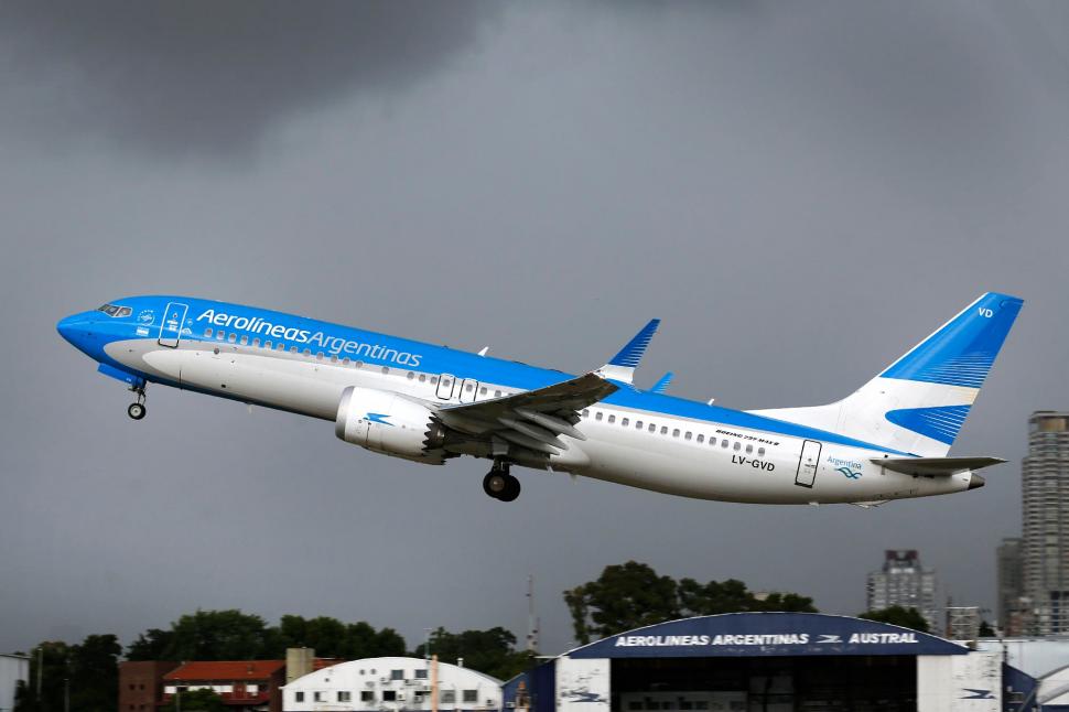 Aerolíneas Argentinas no transportará más «trofeos de caza»