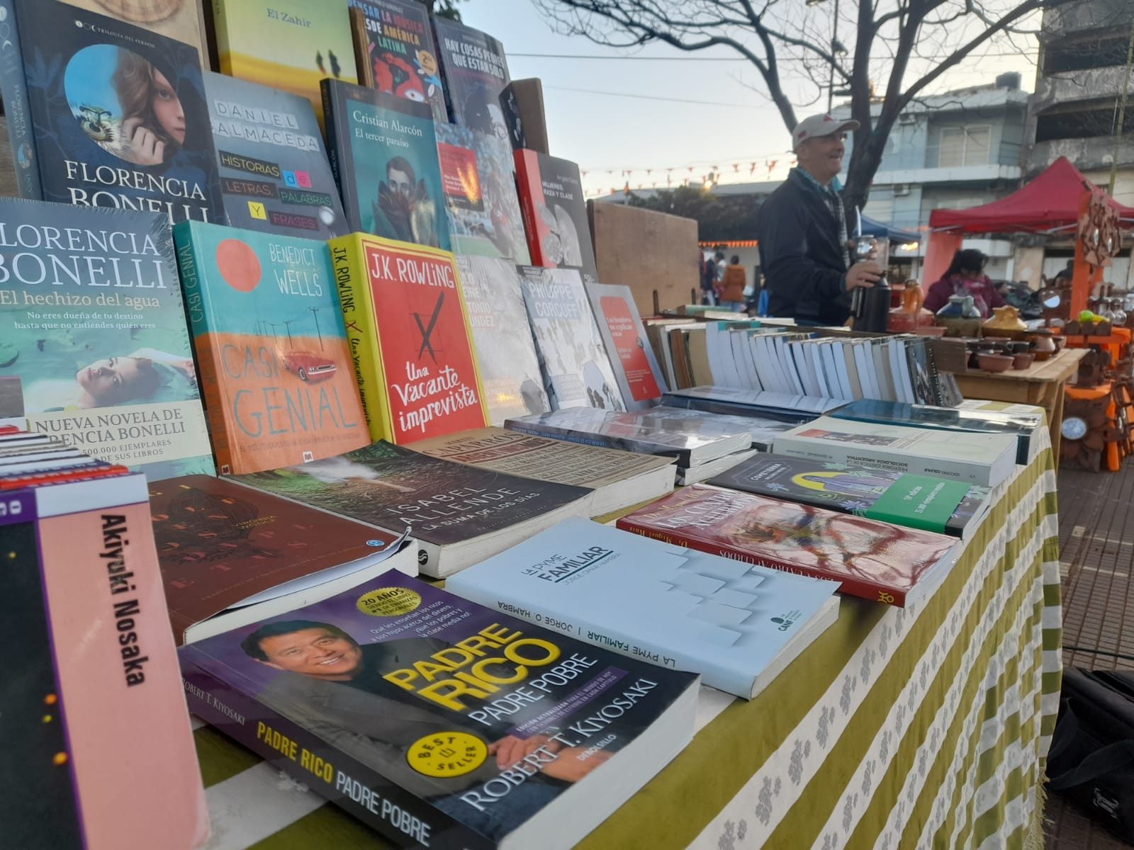 Triángulo Libros