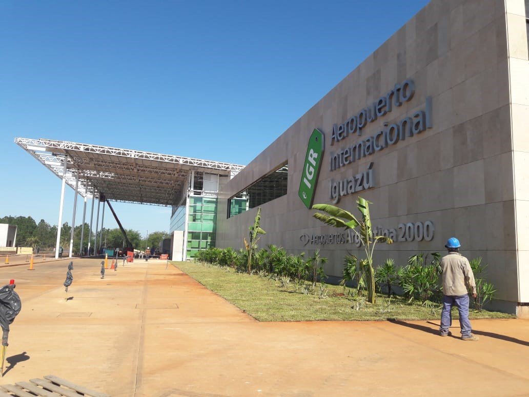 micros entre el aeropuerto de iguazu y posadas