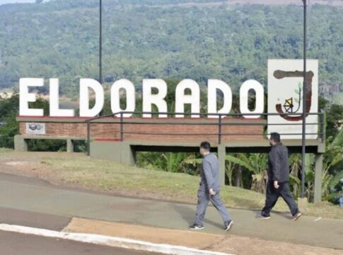 Actividades sobre turismo en escuelas de Eldorado