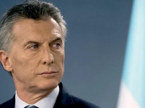 Macri gastó millones de euros en aviones