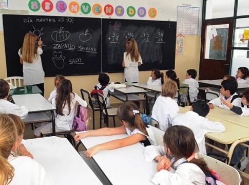 Tierra del Fuego sumó una hora de clases