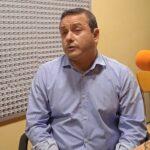 herrera-en-la-radio-e1657290701964
