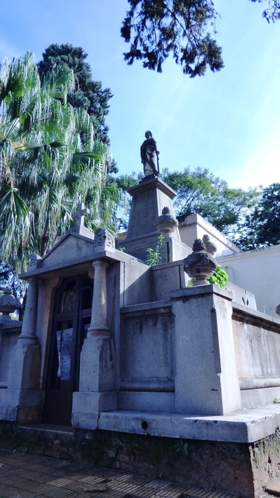 Historias del Cementerio La Piedad