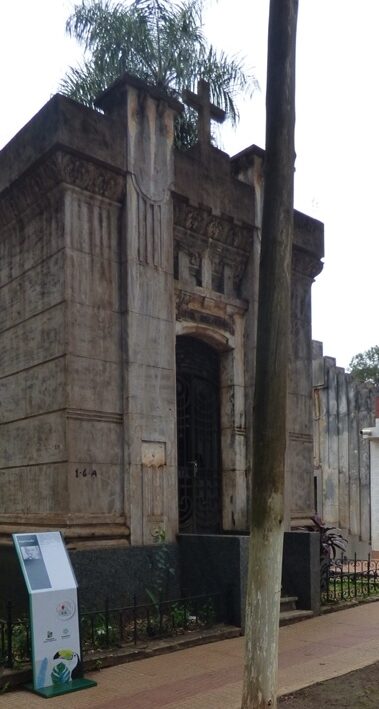 Historias del Cementerio La Piedad