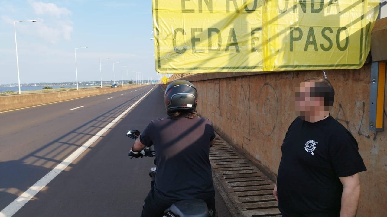 Carteles en Acceso Sur de Posadas