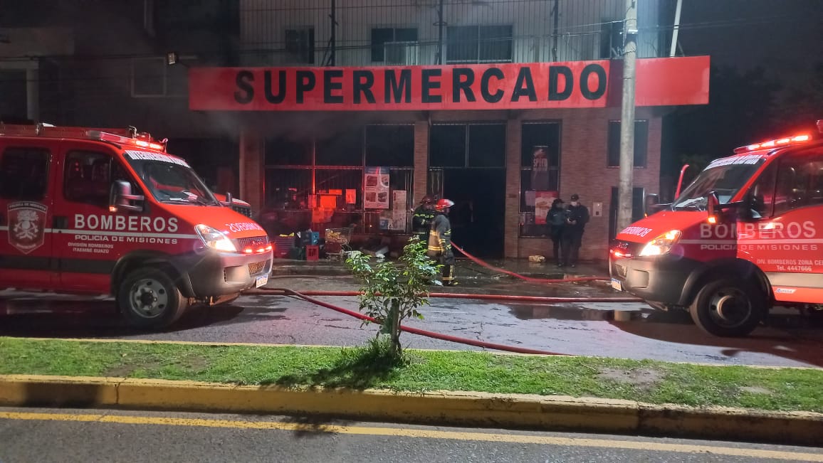 Se incendió un Supermercado chino en Posadas