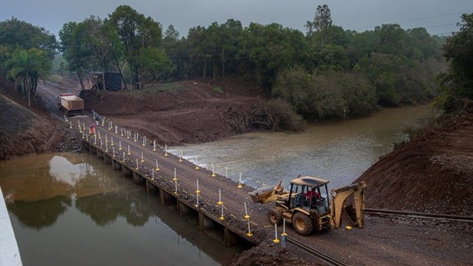 puente en Alba Posse