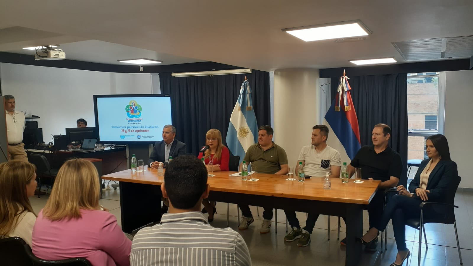 Parlamento Estudiantil Misionero