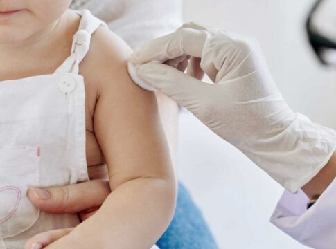 Vacunación pediatrica en Misiones 