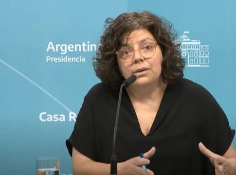 La ministra Carla Vizzotti afirmó que siguen investigando si hay más afectados por la bacteria legionella en Tucumán