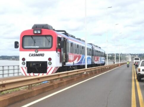 Tren internacional Posadas-Encarnación