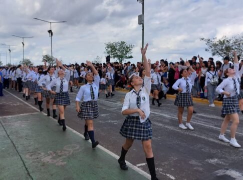 Estudiantina 2022 en Posadas