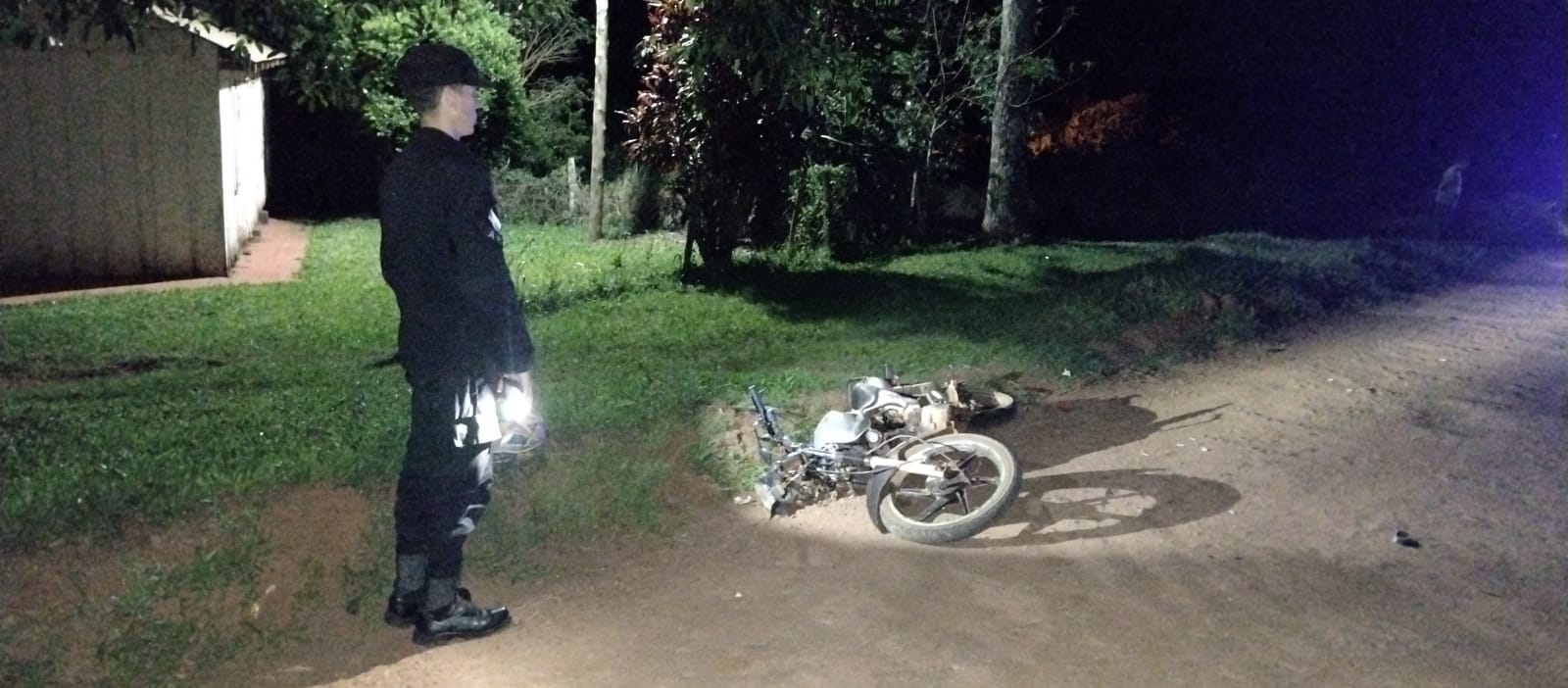 motociclista atropelló a un peatón