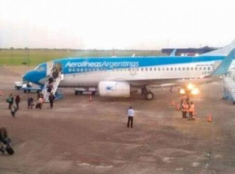 avión aterrizó sin coordenadas