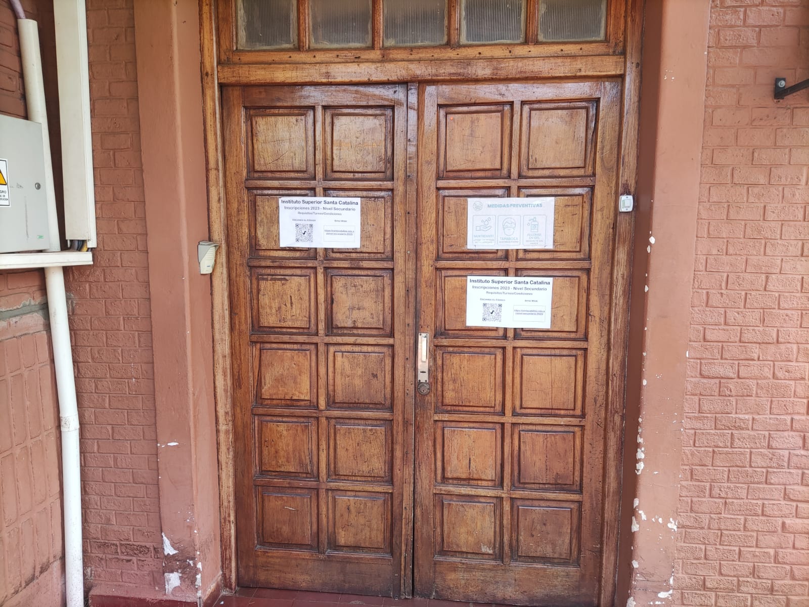 drogado en el colegio de Posadas