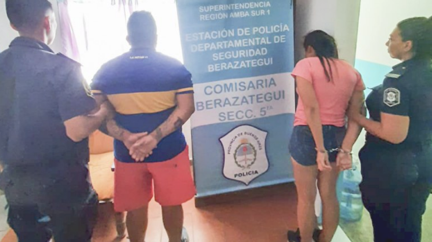 pareja acusada de matar a golpes a un nene