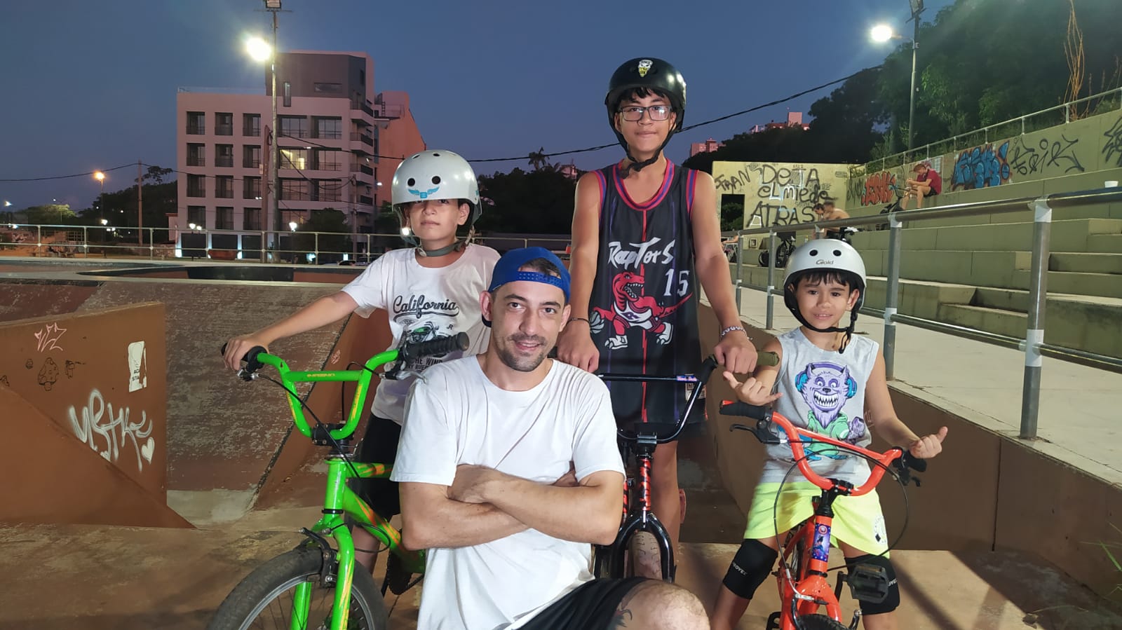 escuela municipal de BMX