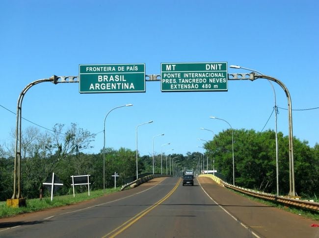 pasos fronterizos para cruzar a las playas