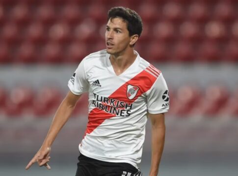 Nacho Fernández vuelve a jugar en el Monumental, como River, que recibe este domingo a Argentinos Juniors. (Diego Haliasz / Prensa River)