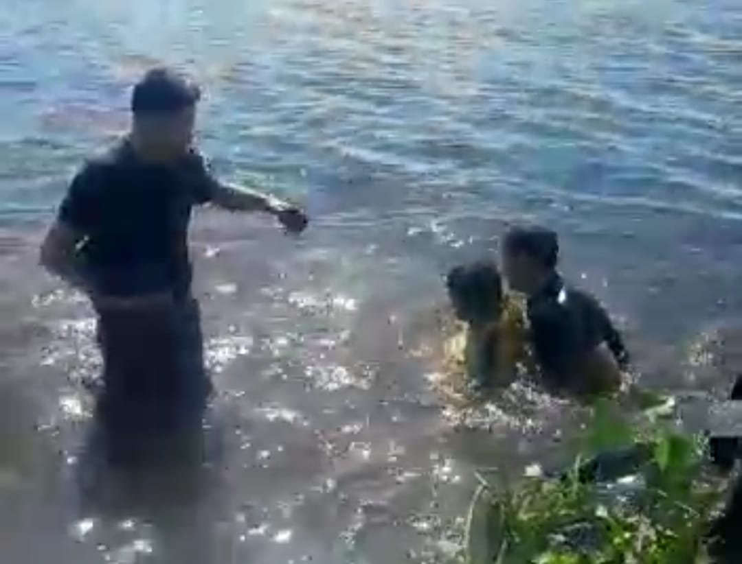 Policía le salvó la vida a un hombre
