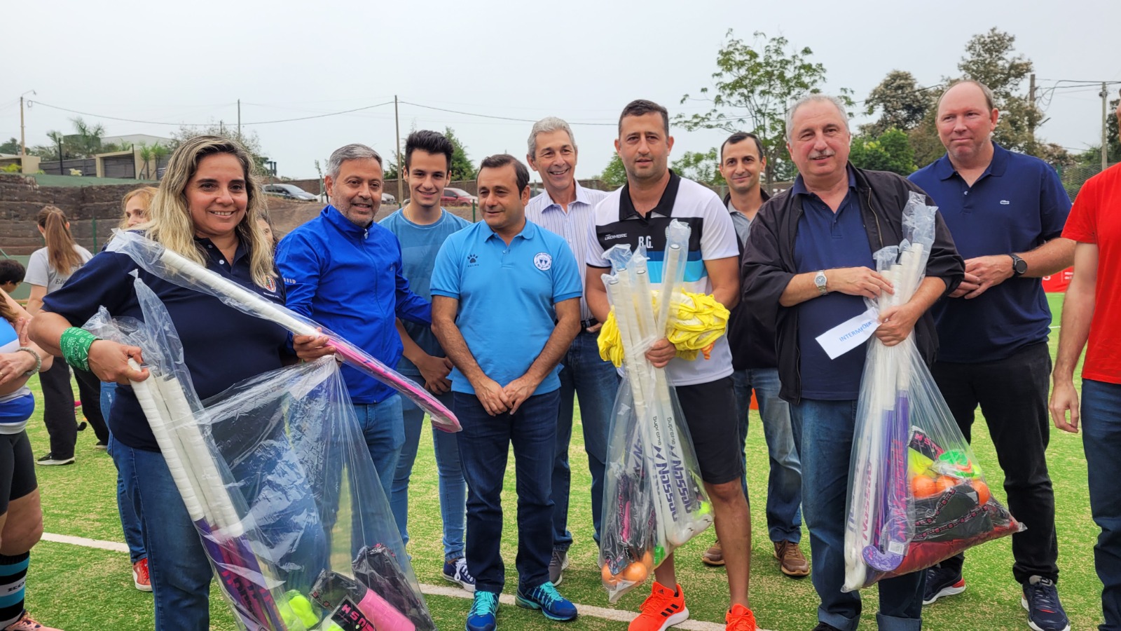 cancha de hockey sintética