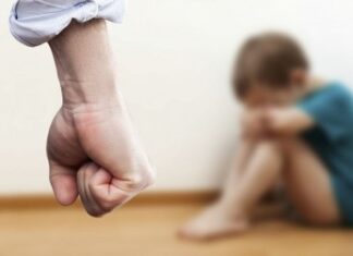 maltrato infantil
