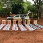 Evadio-el-control-de-la-Fuerza-y-abandono-su-vehiculo-cargado-con-cigarrillos-ilegales-3