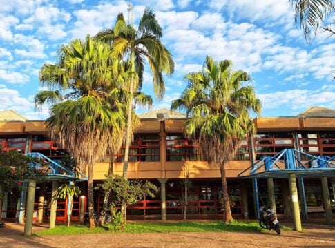 Becas de Comedor UNaM