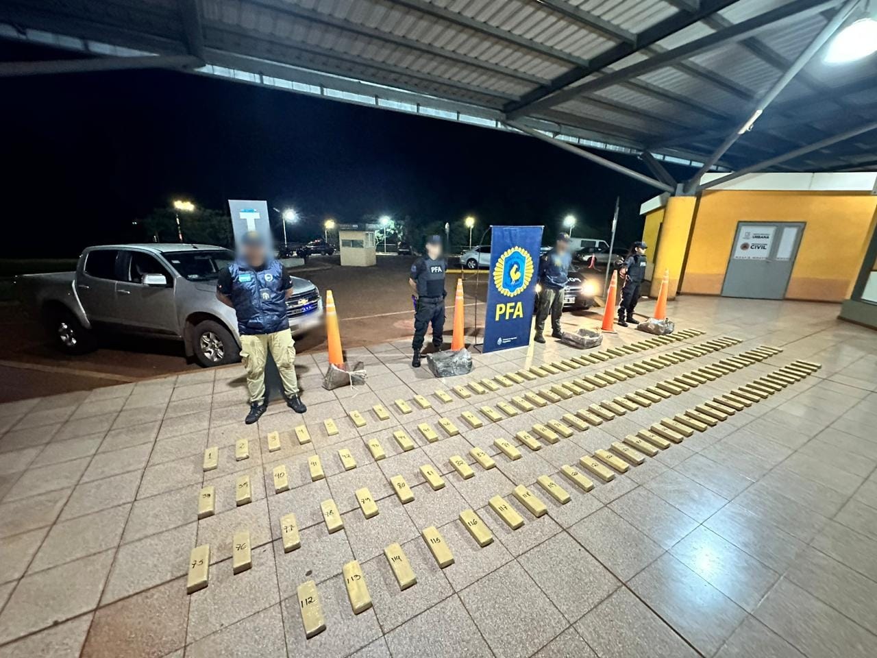 marihuana en la costa del río Paraná