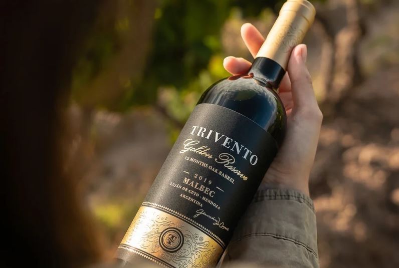 vino argentino aparece en una serie