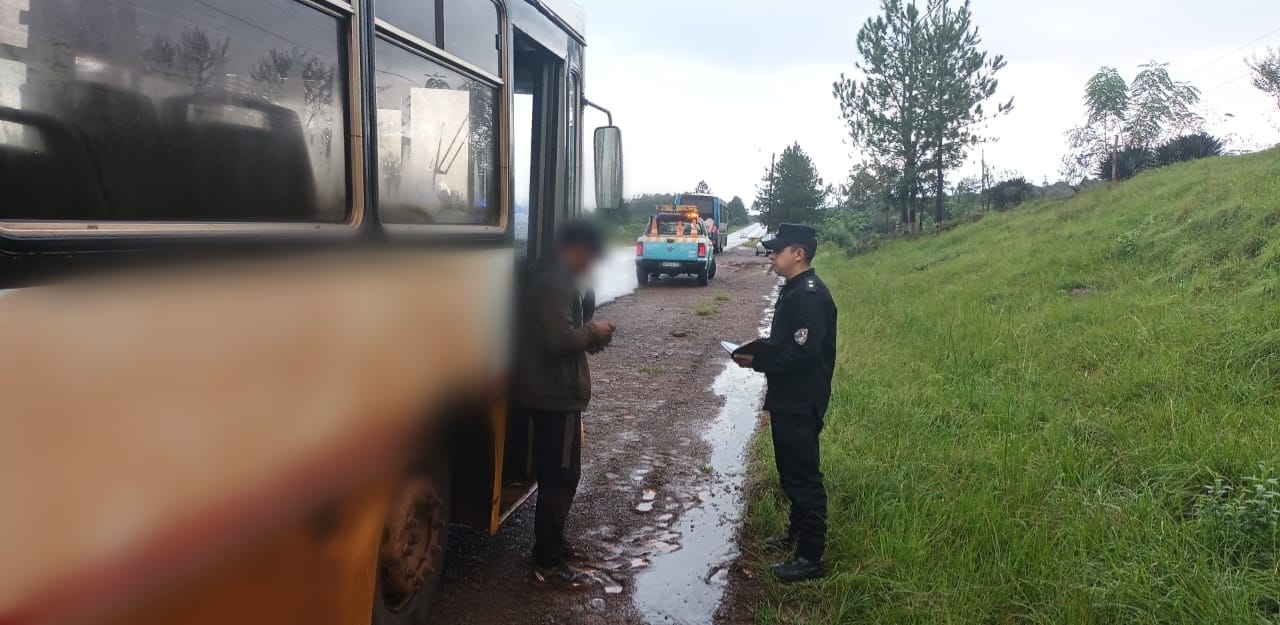 chofer de colectivo que manejaba alcoholizado
