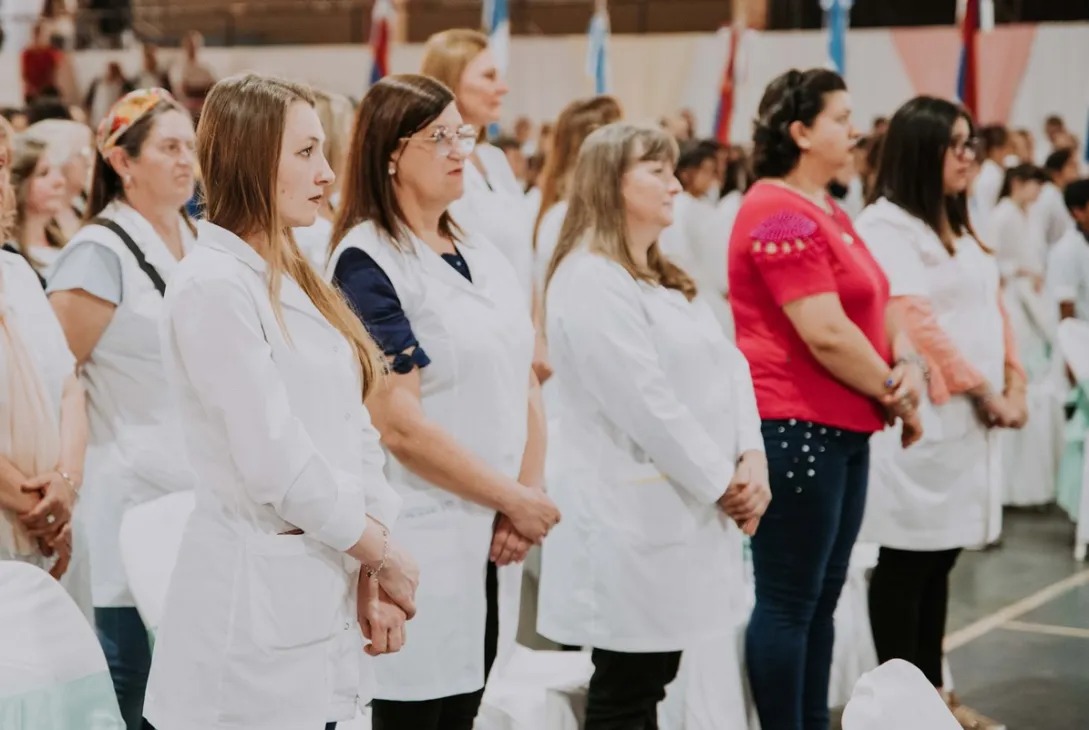 Docentes cobrarán con aumento en mayo a pesar de la baja recaudación