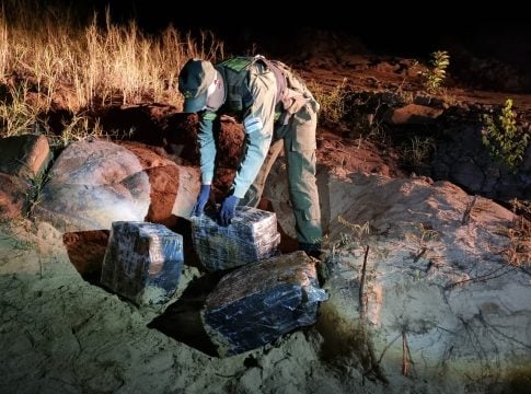 marihuana que intentaban cruzar en canoa