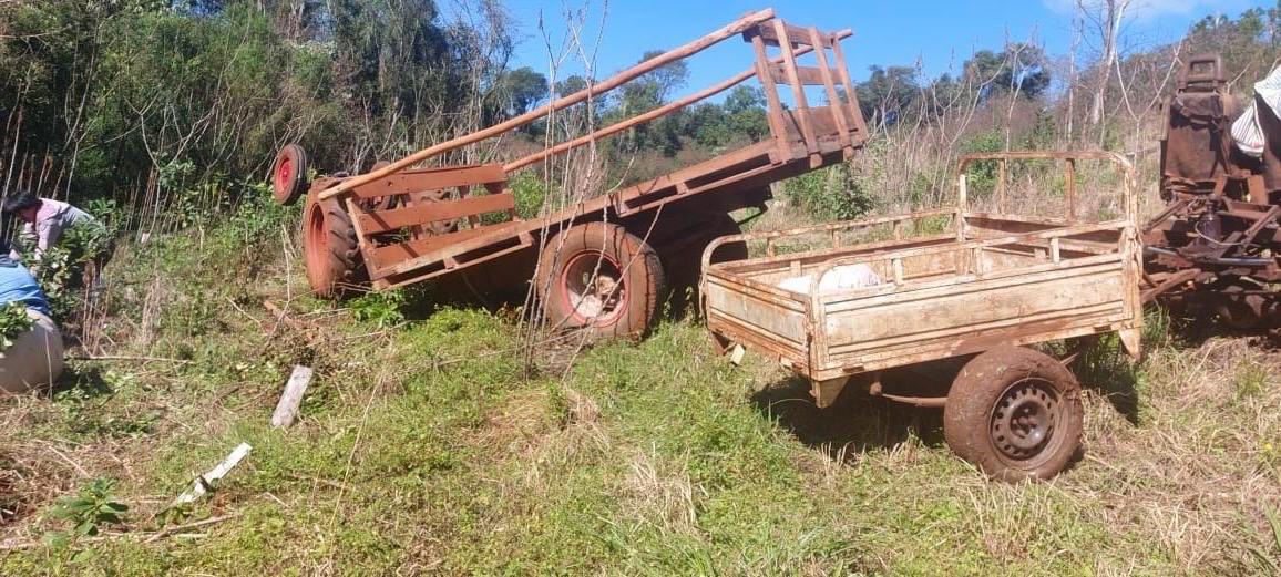 volcó su tractor en Colonia Alberdi