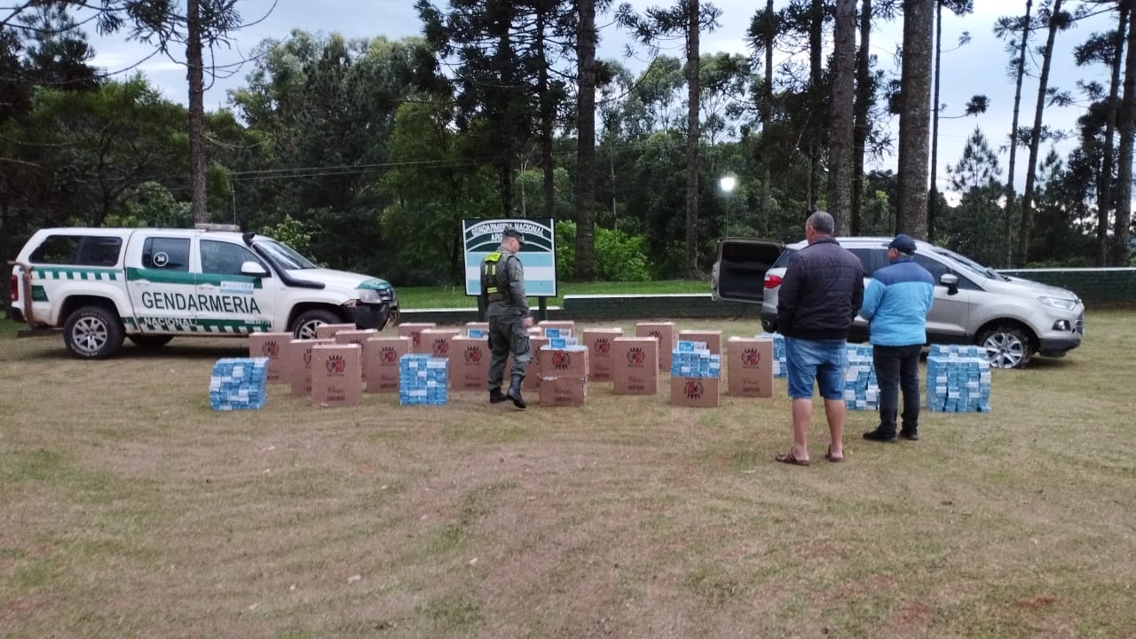 embistieron dos controles de gendarmería