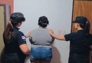 mujer-detenida-e1728305846305