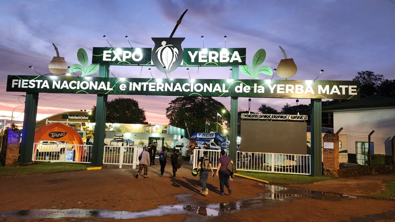 fiesta nacional de la yerba mate