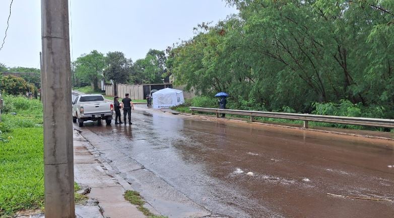 mujer que cayó en la boca de tormenta y murió