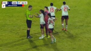 river-femenino