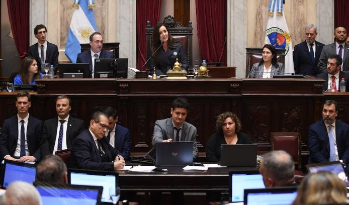 sesiones extraordinarias en el congreso