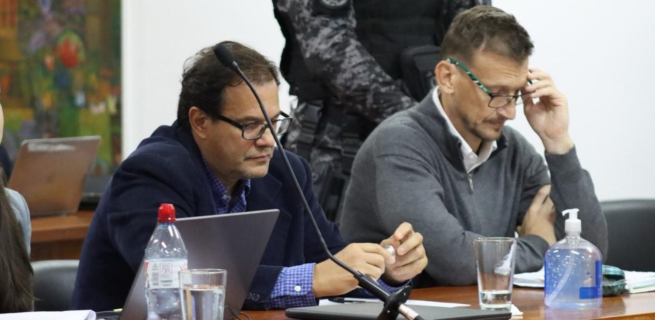 Germán Kiczka, junto a su abogado.