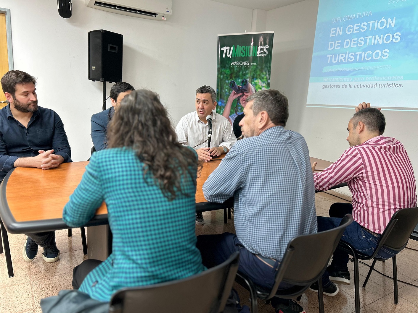 Presentaron la Diplomatura en Gestión de Destinos Turísticos con experiencias inteligentes