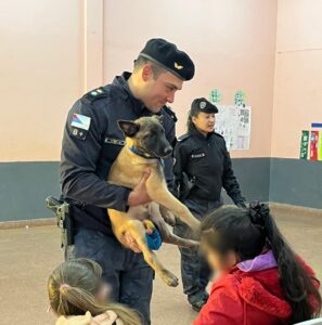 Canes-de-la-policia-2-e1749829058633