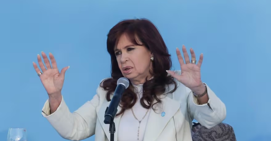 cristina le respondió a milei Cristina Fernández