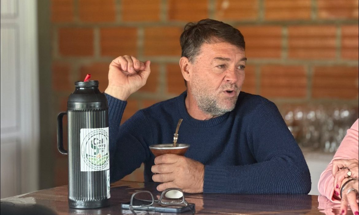 Cacho Bárbaro
