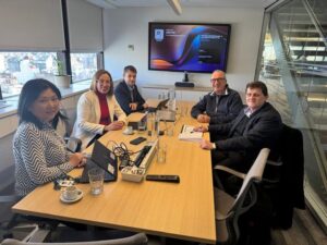 Passalacqua-con-representantes-del-BID