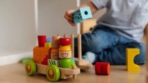 mes-de-las-infancias-e1723636303182
